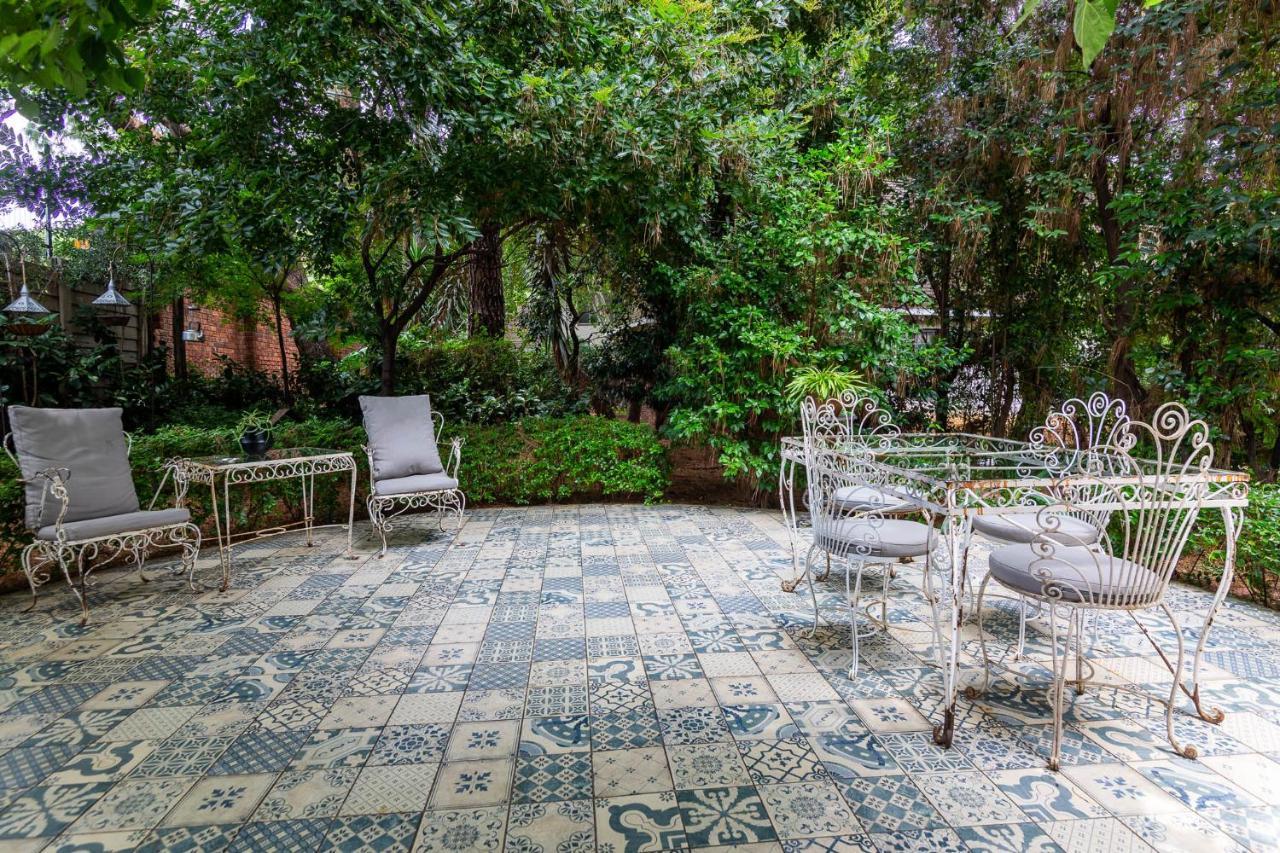 Festina Lente Guesthouse Johannesburg Ngoại thất bức ảnh