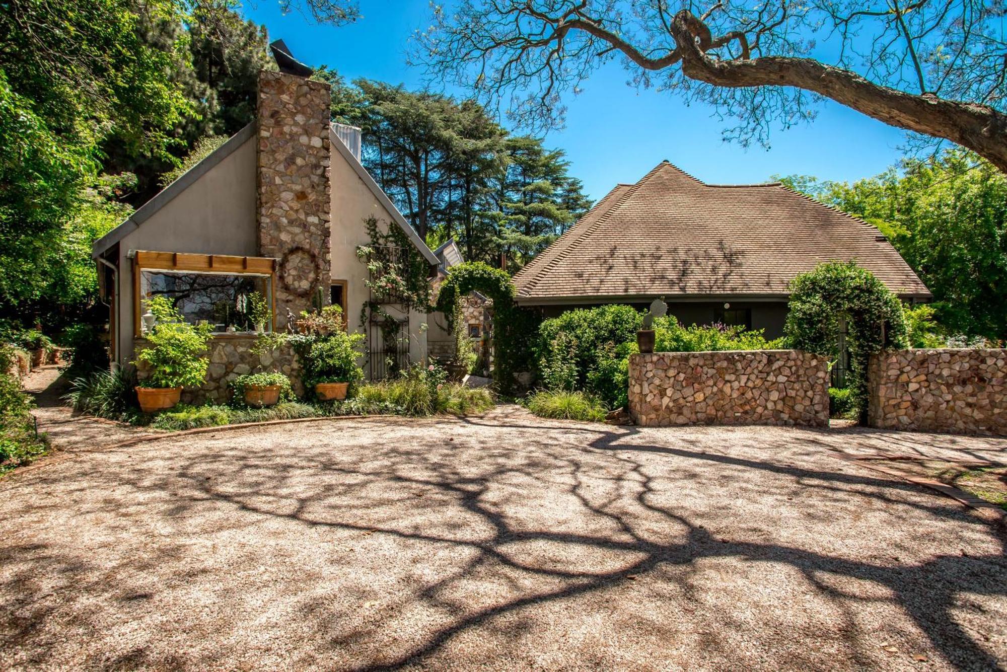 Festina Lente Guesthouse Johannesburg Ngoại thất bức ảnh