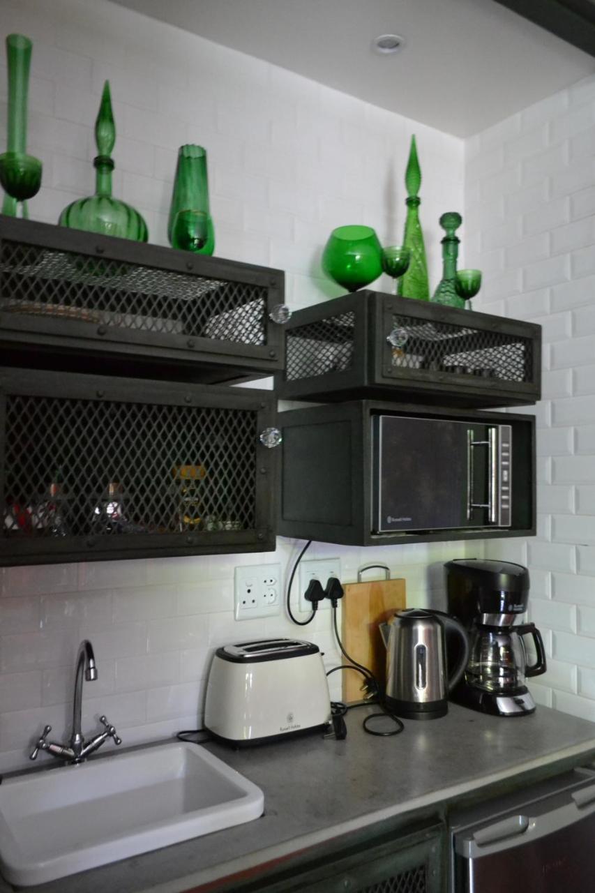 Festina Lente Guesthouse Johannesburg Ngoại thất bức ảnh